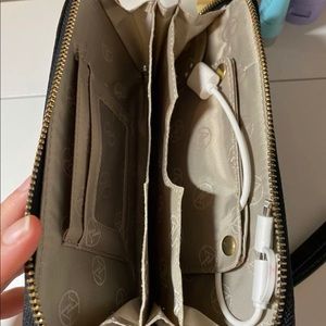 Adrienne Vittadini Wallet